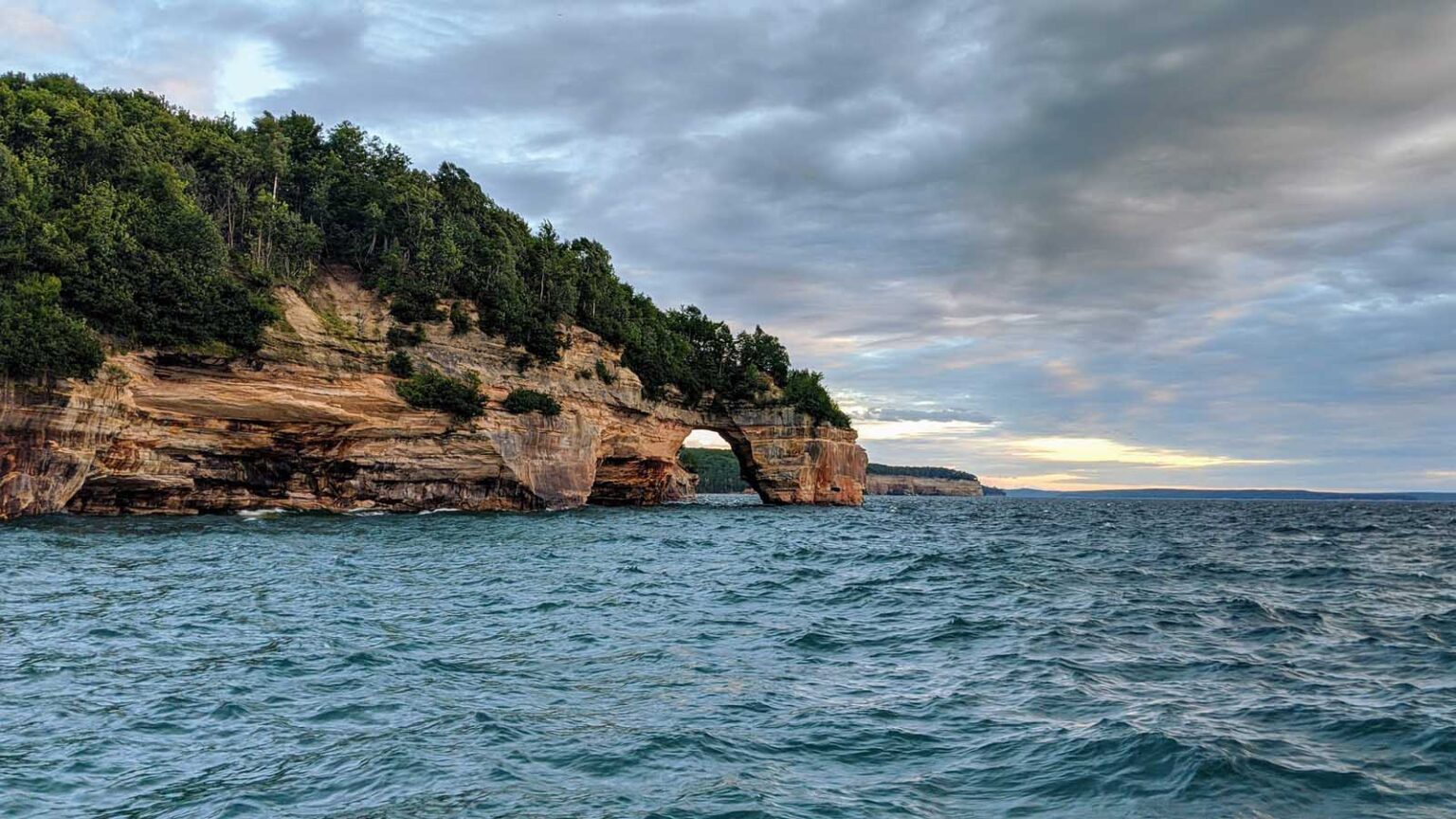 places to visit in michigan during summer